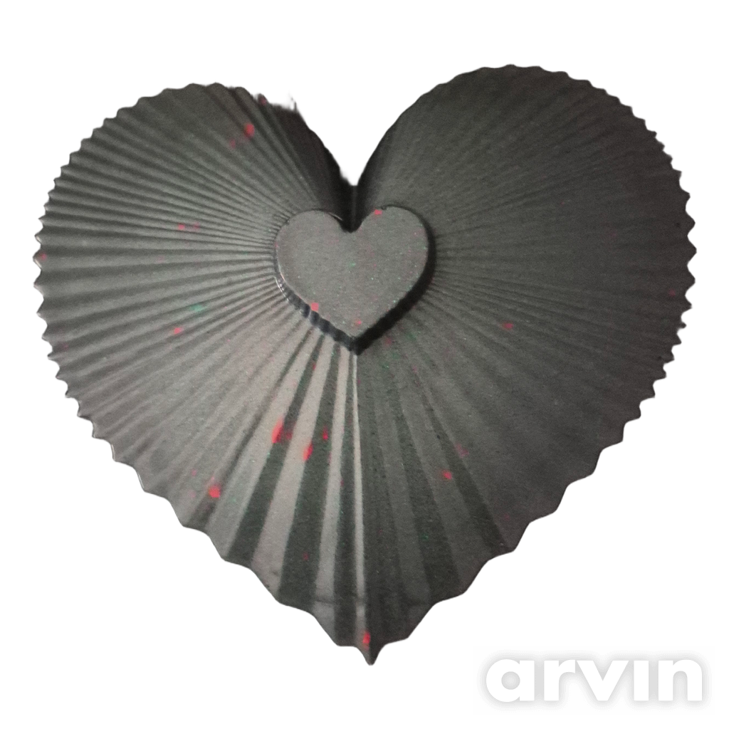 Coeur coffret — vue 3, création artisanale en résine époxy faite main à Toulon (Var)