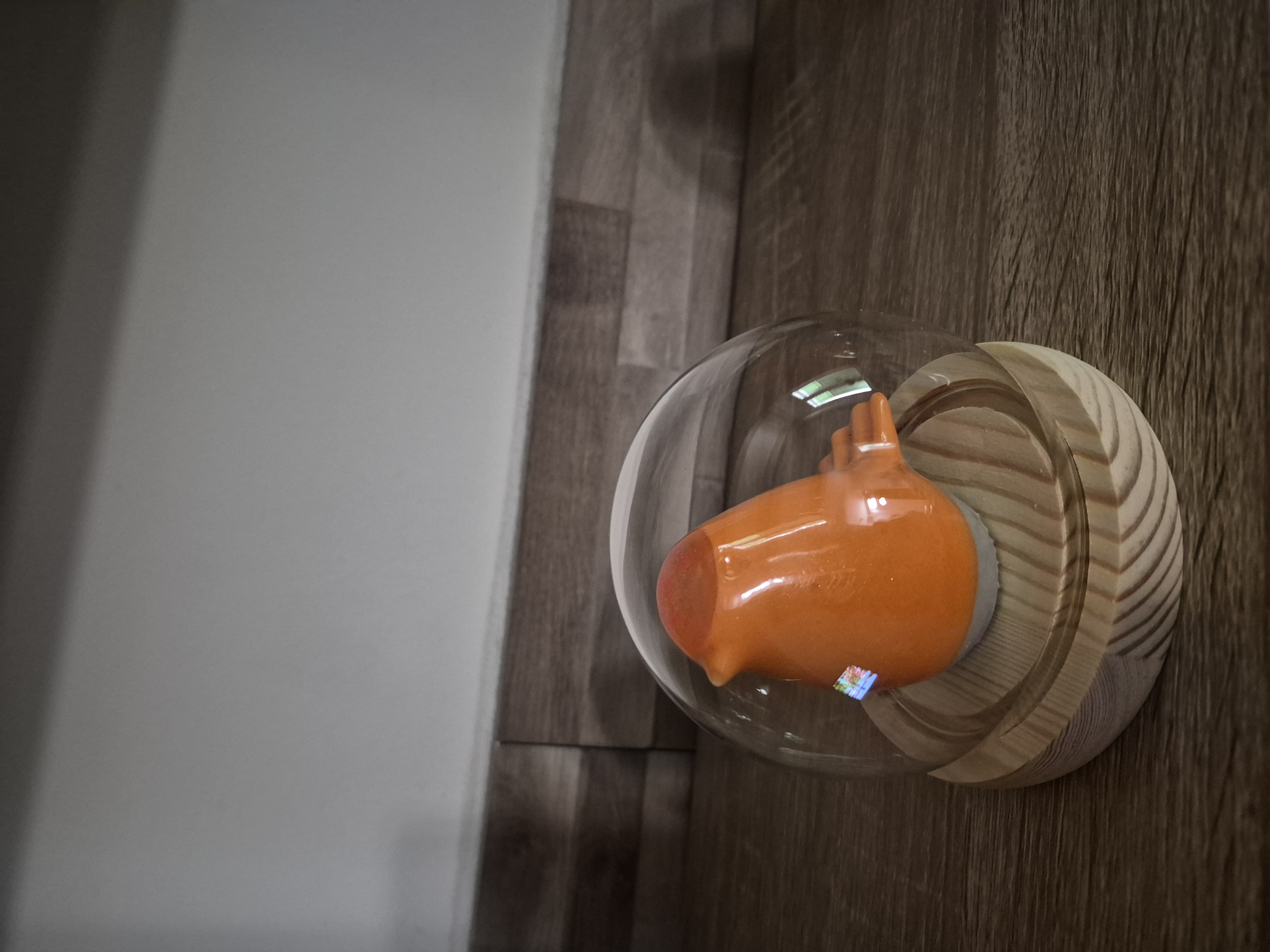Petit oiseau paillettee — création artisanale en résine époxy faite main à Toulon (Var)